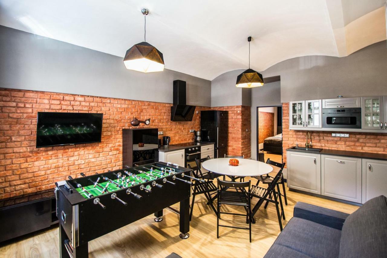 3Bdr Ruterra Apt With Table Football Prague Ngoại thất bức ảnh